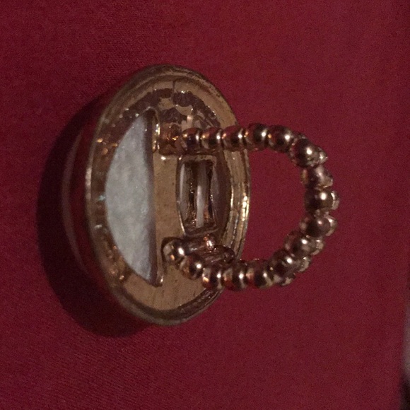 Stone Ring - Picture 2 of 3